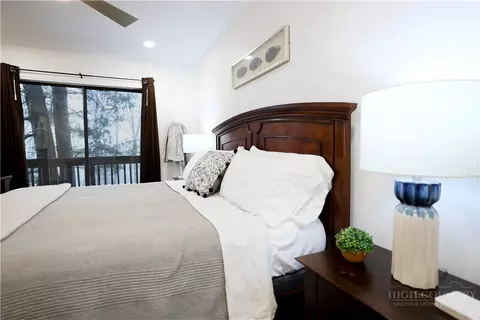 Bedroom - 101 Mid Holiday Ln #E119, Beech Mountain, NC 28604 photo 3 of 8