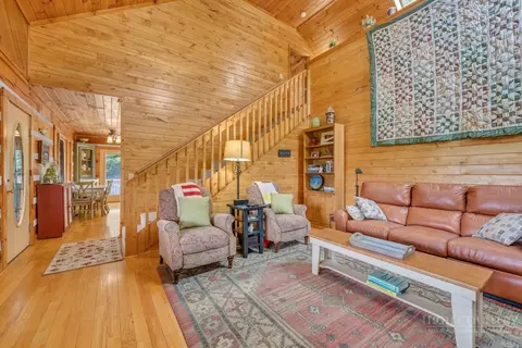 Living - 526 Welcome Way, Boone, NC 28607 photo 3 of 5