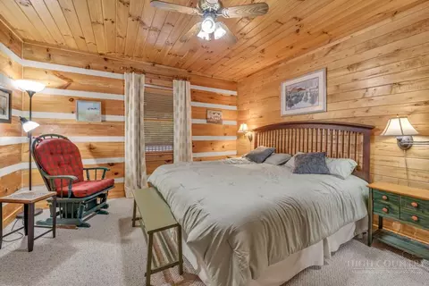 Bedroom - 526 Welcome Way, Boone, NC 28607 photo 2 of 5