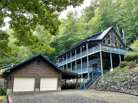 188 Lexington Dr, Fleetwood, NC 28626