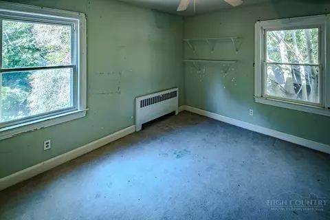 Bedroom - 192 206 Orchard St, Boone, NC 28607 photo 1 of 14