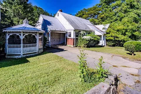 Exterior - 192 206 Orchard St, Boone, NC 28607 photo 1 of 3