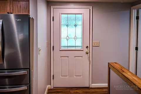 Entry Way - 54 Whispering Pine Loop, Newland, NC 28657 photo 1 of 1