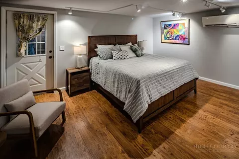 Bedroom - 54 Whispering Pine Loop, Newland, NC 28657 photo 5 of 10