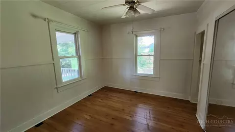 Bedroom - 844 Connahetta St, Murphy, NC 28906 photo 1 of 2