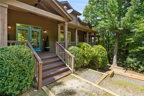 Exterior - 118 Piney Branch Ct, Boone, NC 28607 photo 2 of 11