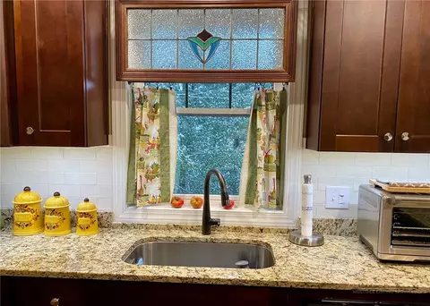 Kitchen - 155 Gateway Dr #302, Boone, NC 28607 photo 1 of 2