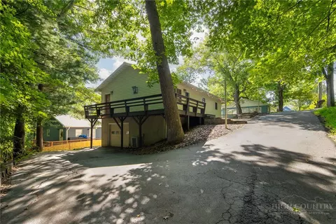 Exterior - 286 Sunset Dr, Boone, NC 28607 photo 3 of 7