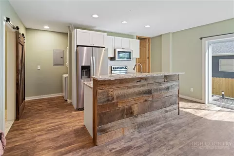 Kitchen - 286 Sunset Dr, Boone, NC 28607 photo 7 of 7