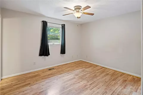 Bedroom - 286 Sunset Dr, Boone, NC 28607 photo 4 of 8