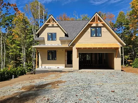 363 Linville River Dr, Linville, NC 28646