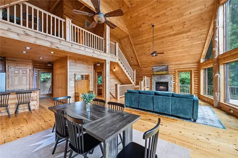 568 Deer Run Rd, Purlear, NC 28665 photo 8