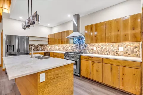 Kitchen - 182 Skyland Trl, Fleetwood, NC 28626 photo 3 of 6