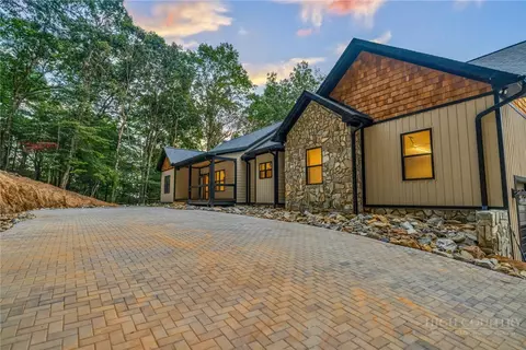 Exterior - 182 Skyland Trl, Fleetwood, NC 28626 photo 3 of 12
