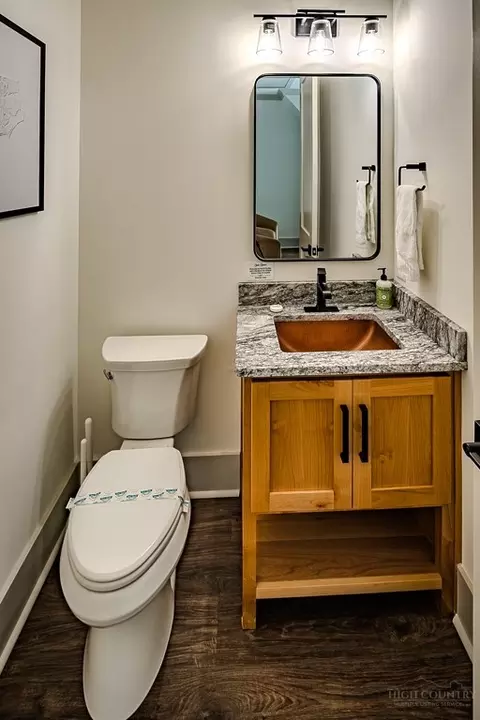 Bath - 1190 Grandview Drive Ext, Boone, NC 28607 photo 4 of 8