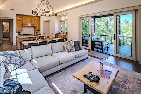 Living - 1190 Grandview Drive Ext, Boone, NC 28607 photo 9 of 10