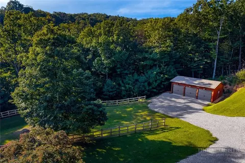 Exterior - 408 Broomtail Ln, Mcgrady, NC 28649 photo 12 of 13