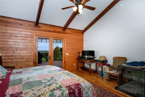 Bedroom - 408 Broomtail Ln, Mcgrady, NC 28649 photo 3 of 10