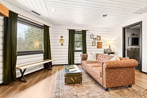 Living - 232246 Copper Springs Dr, Boone, NC 28607 photo 6 of 6