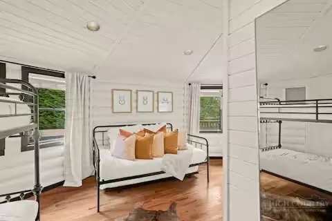 Bedroom - 232246 Copper Springs Dr, Boone, NC 28607 photo 2 of 9