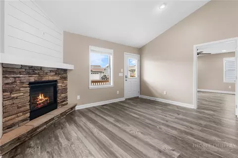 Living - 110 Miller Meadow Ln #44, Boone, NC 28607 photo 3 of 4