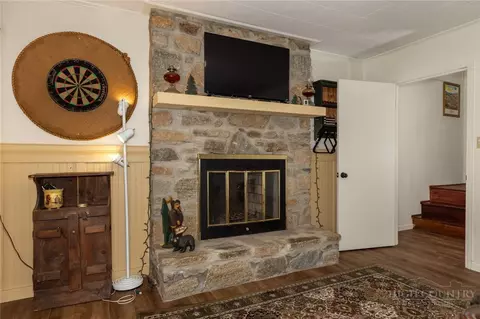 Living - 603 Hawk Ridge Rd, Deep Gap, NC 28618 photo 2 of 3