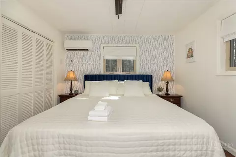 Bedroom - 603 Hawk Ridge Rd, Deep Gap, NC 28618 photo 4 of 8