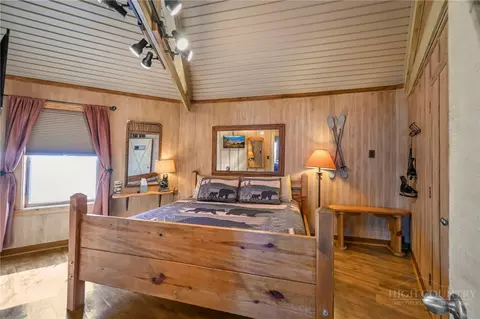Bedroom - 141 Skiloft Rd, Beech Mountain, NC 28604 photo 1 of 5