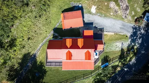 Exterior - 283 Deer Ridge Rd, Crumpler, NC 28617 photo 8 of 8