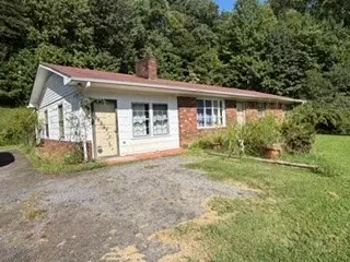2101 Mt Sinai Rd, Wilkesboro, NC 28697