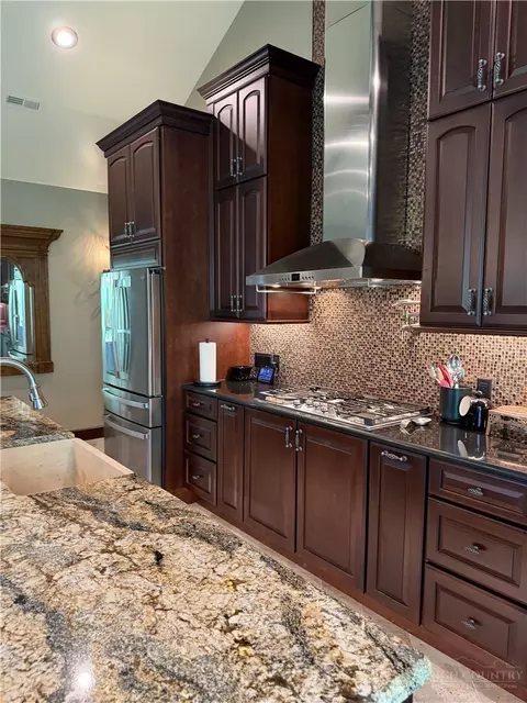 Kitchen - 144 Mitchell Gorge, Roaring Gap, NC 28668 photo 3 of 5