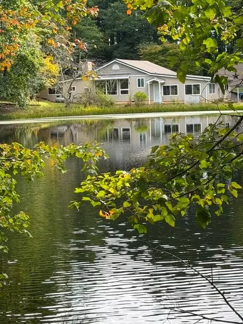 71 Lakewood Ln, Sparta, NC 28675