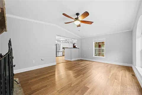 Living - 167 Wagon Wheel Ln, Deep Gap, NC 28618 photo 5 of 6