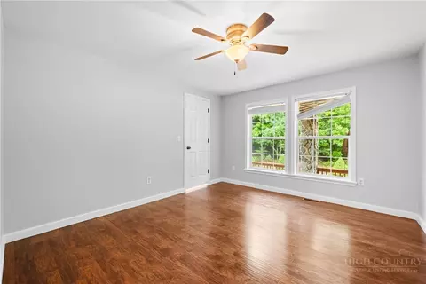 Bedroom - 167 Wagon Wheel Ln, Deep Gap, NC 28618 photo 3 of 8