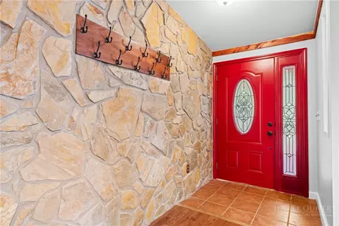 Entry Way - 167 Wagon Wheel Ln, Deep Gap, NC 28618 photo 1 of 1