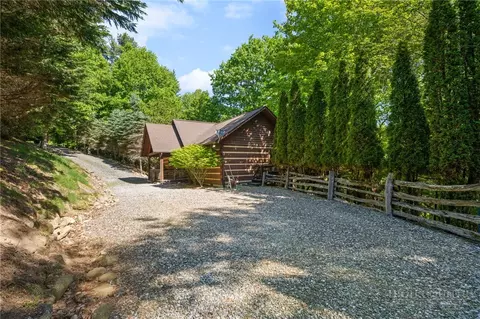Exterior - 349 Wildcat Estates Dr, Deep Gap, NC 28618 photo 9 of 9