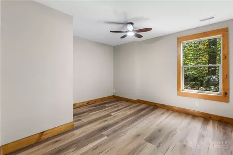 Bedroom - 120 Aster Trl, Beech Mountain, NC 28604 photo 6 of 6