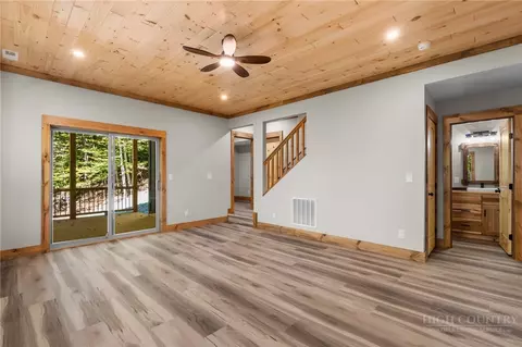 Living - 120 Aster Trl, Beech Mountain, NC 28604 photo 5 of 5