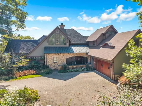 1345 Wonderland Trl, Blowing Rock, NC 28605