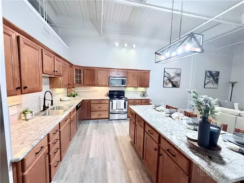215 S Jefferson Ave #215, West Jefferson, NC 28694