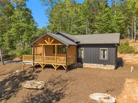 642 Woodstown Rd, Fleetwood, NC 28626