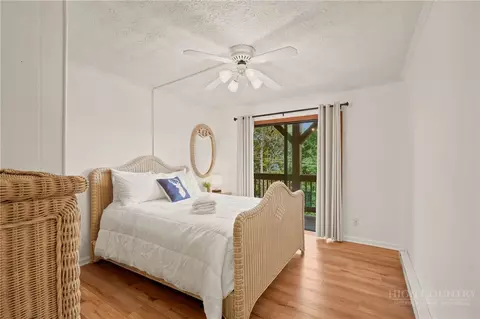 Bedroom - 101 Mid Holiday Ln #E219, Beech Mountain, NC 28604 photo 4 of 5