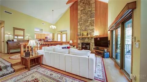 140 Pond View Ln #BLUE RIDGE 4, Blowing Rock, NC 28605