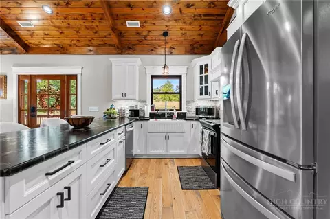 Kitchen - 16992 W Us Hwy 421, Deep Gap, NC 28618 photo 2 of 4