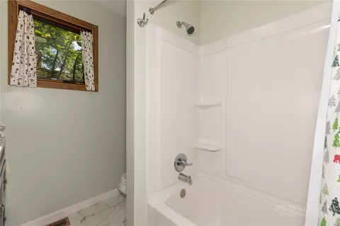 Bath - 329 Deer Run Rd, Deep Gap, NC 28618 photo 1 of 3