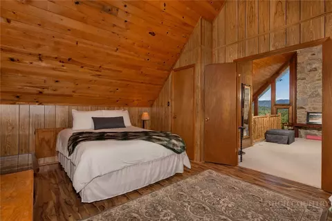 Bedroom - 329 Deer Run Rd, Deep Gap, NC 28618 photo 4 of 4