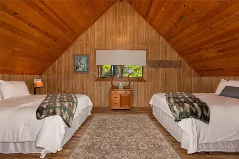 Bedroom - 329 Deer Run Rd, Deep Gap, NC 28618 photo 2 of 4