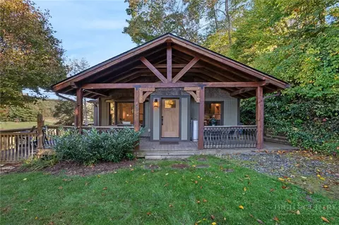 Exterior - 105 Norris Trl, Boone, NC 28607 photo 8 of 10