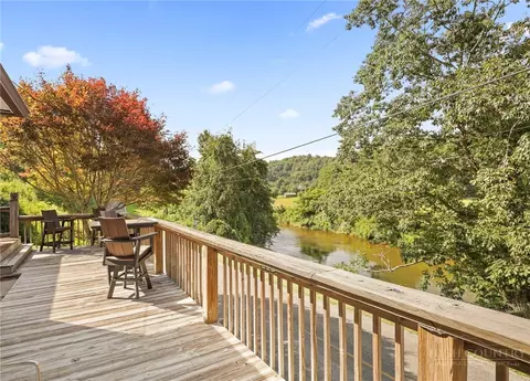 Exterior - 105 Norris Trl, Boone, NC 28607 photo 3 of 10