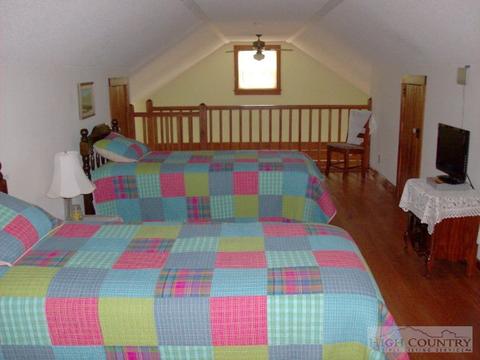 737 Mitchell Mountain Rd, Sparta, NC 28675 photo 17